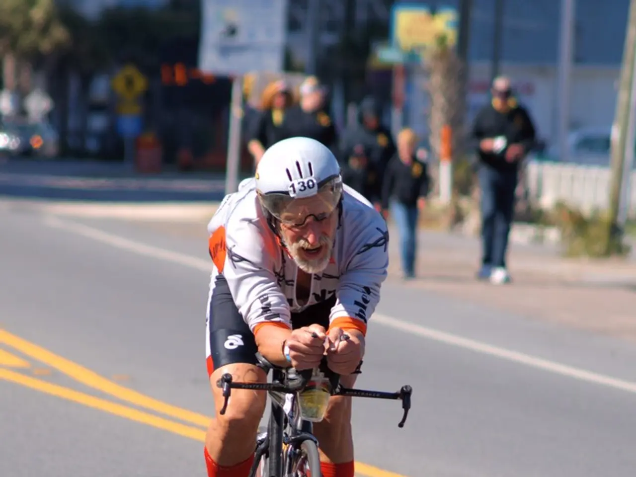 Alzheimer's Treatment with CBD: Exploring Safety Concerns, Product Options, and Additional...