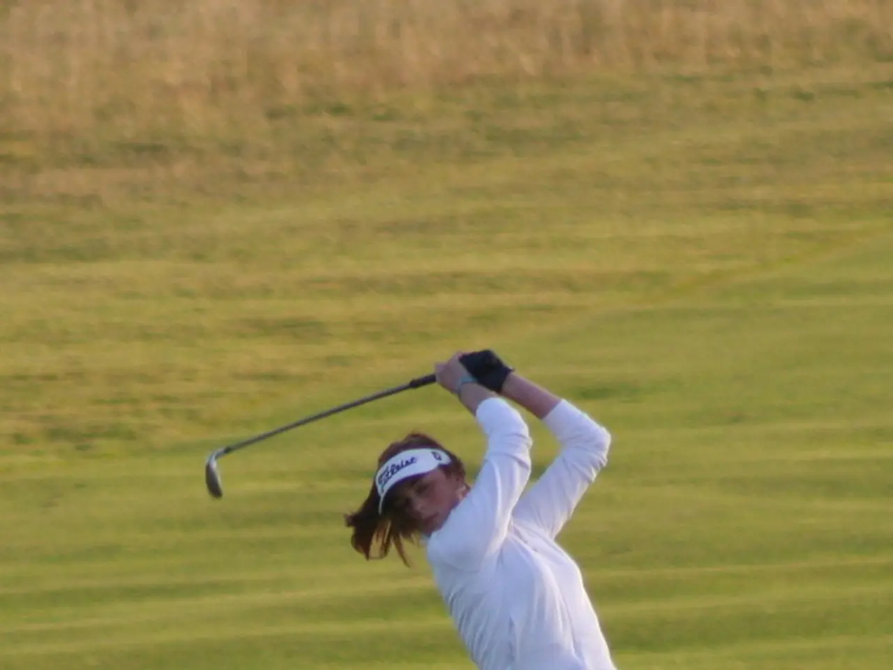 Enhance Your Golf Swing Quickly in Merely 5 Minutes, Even Without Handling a Club Directly