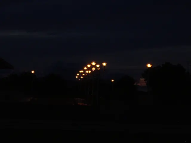 Right-sided headache causes, interpretation, and swift alleviation strategies explained.