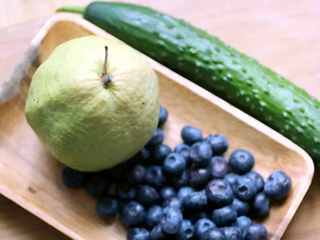 Guava's Health Advantages: Consumption, Nutritional Content, and Potential Hazards