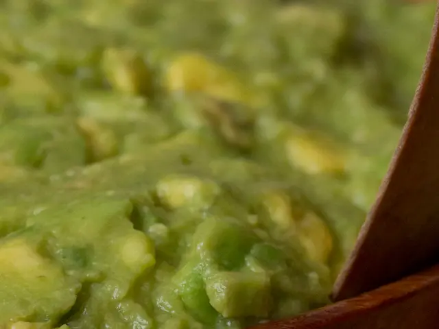 Distinguishing the favorable from the unfavorable: