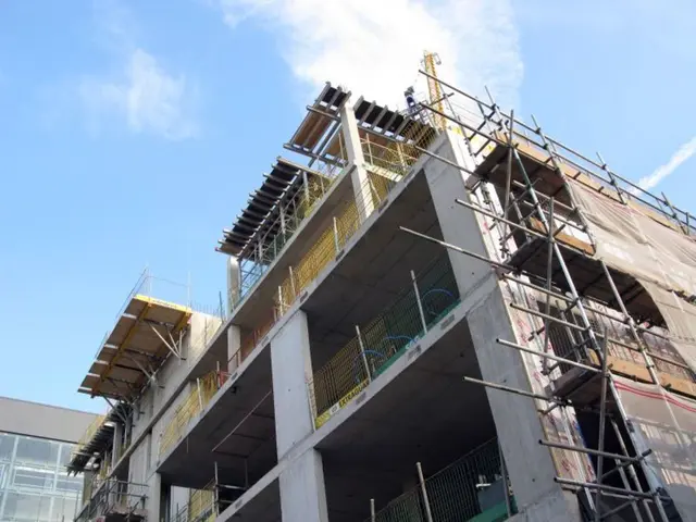 Massive Magnetic Disturbance Strikes Earth