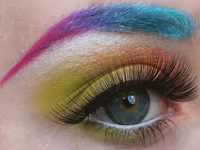 Stages and Timeframe for Recovery of a Black Eye, along with Useful Tips