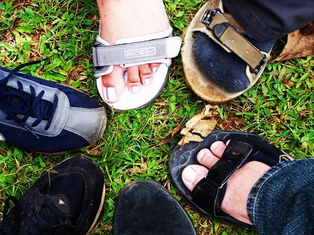 Foot discomfort due to nerve issues: Signs, reasons, remedies, and additional info