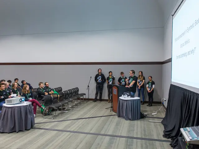 Zoom Platform Gains Popularity Among Support Groups