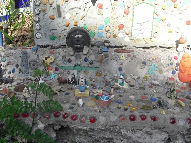 Recycled waste and microplastics in cement production: A potential step towards greener buildings,...