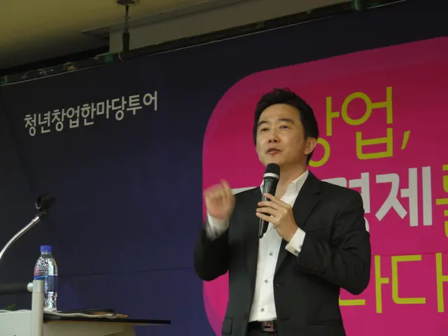 Schizophrenia Typical Emergence: Insights Regarding Average Onset and Given Circumstances