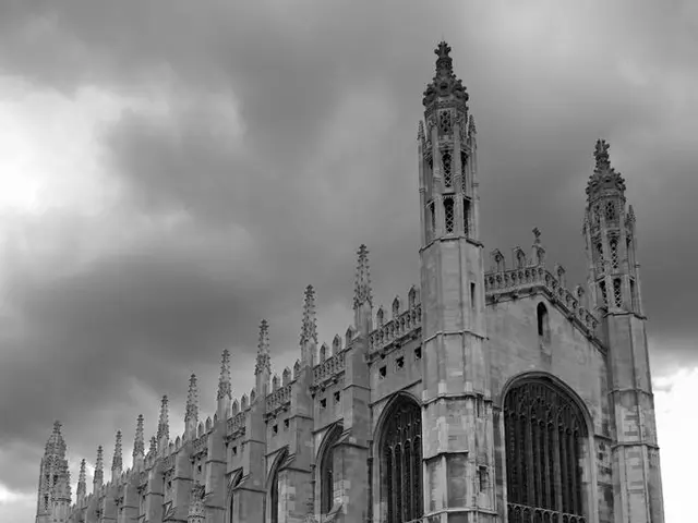 National Sleep Foundation Warns Against Drowsy Driving, Comparing It to Drunk Driving