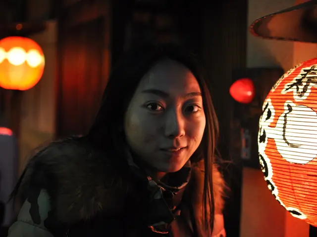 Spa patrons, specifically females from Rulantica, were coercively led and mistreated.