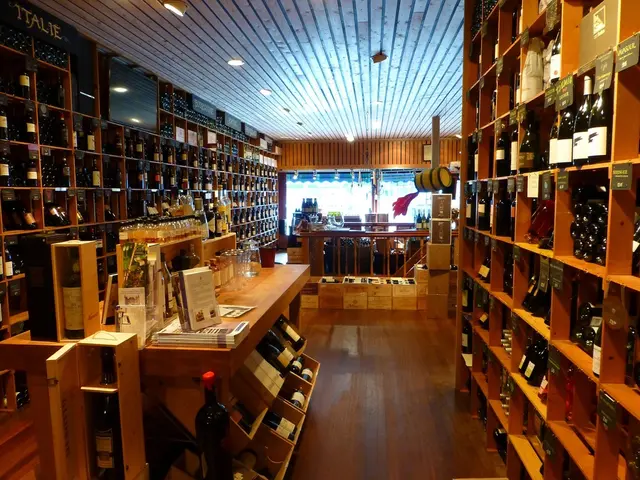 Is it possible for bottled water to become polluted?