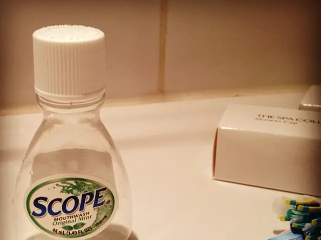 Nasal Rinse with Baking Soda: Exploring Its Advantages and Preparation Methods