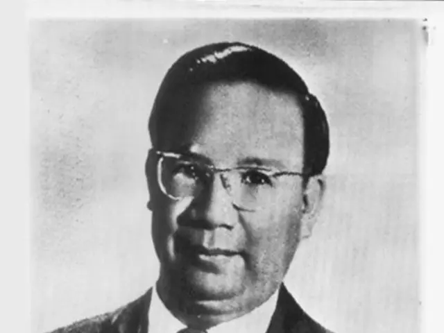 Stolen Fake Heater from Senior in Bergheim - Witness Sought for Investigation