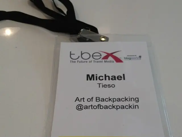 Experiencing Anxiety about Your Holiday? Here are 9 Strategies to Cope