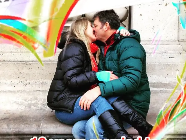 Understanding Trauma Bonding: Identifying Its Symbols and Characteristics